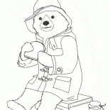Paddington jadł kanapkę