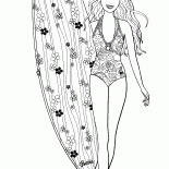 Barbie jest zaangażowany w surfingu